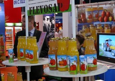 De stand van Flevsop. Ed Vermeulen is nog net zichtbaar op de foto.