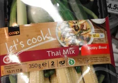 Een Thaise groentemix met alle ingrediënten voor een Thais gerecht voor twee personen.