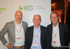 Leander van Bellen van HDG | service temidden van Stijn Verstijnen en Otto de Groot van HDG | the fruit consultants
