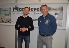 Michiel Torenvlied en Tim Rijkers van Micronevel.