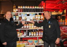 Raymond Vanhingel en Hay Joosten van Heuschen en Schrouf showen de nieuwste sauzen en tempura’s