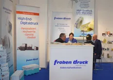 Het team van Froben Druck GmbH & Co. KG., gespecialiseerd in digitale bedrukking.