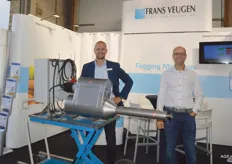 Jos en Rob Veugen van Frans Veugen bedrijfshygiëne. Zij leveren ook vernevelingsapparatuur voor kiemremming.