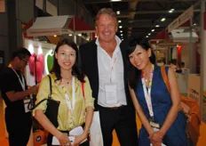 Karen Hsu, William de Groot en Jolie Zhang van De Groot International