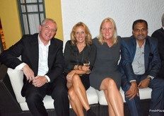 Sjaak de Klein van NDL met Linda Berkenpas, Heleen van Rijn-Wassenaar en H.P. Doddamani van Rijk Zwaan