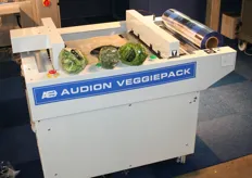 Nieuwe verpakkingsmachine van Audion Elektro voor vollegrondsgroenten die direct op het land hiermee verpakt worden