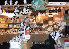 Veel knuffels voor de jeugdige veehoud(st)ers.