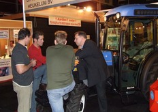 Over trekkers raakt men nooit uitgepraat! Hier de New-Holland.