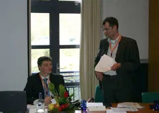Tim van der Knaap en Gert Kogeler namens comitÃ© biohandel
