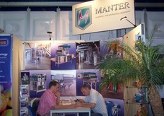 Er wordt informatie gegeven door machinefabrikant Manter.