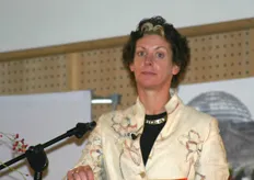 Minister Gerda Verburg van LNV was naar Blijdorp gekomen om de Export Award uit te reiken