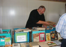 De stand van dhr.Vincent Turkelboom, een wandelend archief voor de fruitteelt.