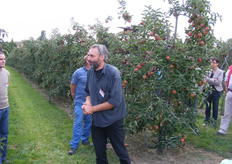 Paul Van Laer is enthousiast over de Early Jonagold.