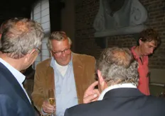 vlnr. Dhr. Markvoort, Gerard van Leeuwen, op de rug Eef Blijderveen en Jacco van Kessel.