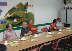 Alle aandacht was vereist om het Engels te volgen