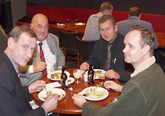 Daarna was het weer smullen van het buffet.