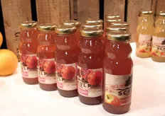 Schulp Vruchtensappen heeft nu twaalf smaken. Deze zijn allemaal verkrijgbaar in een grote fles en elf smaken, waaronder appel-granaatappel, zijn bovendien verkrijgbaar in kleine flesjes.