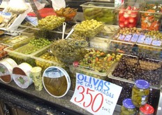 Olijven in allerlei soorten en maten.