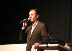 Frank van den Avert trad tijdens de officiÃ«le opening op als presentator.