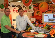 De heren van Willem Dijk verloten 4 bakfietsen.