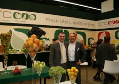 Fred Kloen met zijn collega van OTC