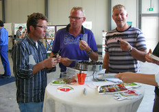 Triofruit uit de NOP komt kersen proeven