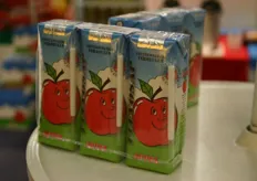 Flevosap introduceerde pakjes appelsap.