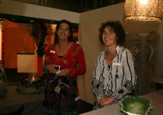 Wilma van den Oever en collega van Frugi Venta
