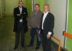 Aldert van Dijk van Roma, Jan van Brenk en Alexander Krimpenfort van Roma in een koelgang