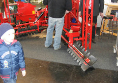 Machine voor verzamelen van valfruit voor verwerking