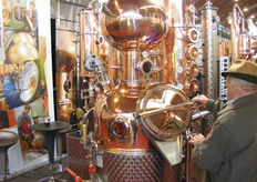 "En ketels voor de beste "Schnapps"