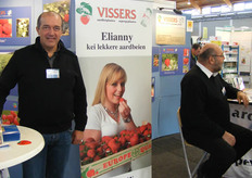 Hans Obers en Hubert Flachslander in de stand van Vissers