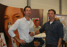 Raymond Notermans en Jan Vernooij bij de SmartFresh stand