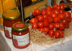 biologische Barone trostomaten uit Italië nu ook verwerkt in Nederland verkrijgbaar.