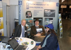 John Kirpestein van Propak was duidelijk aanwezig. Hier in gesprek met een klant