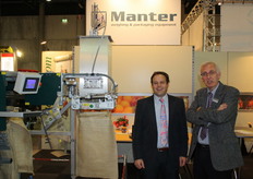 Jaap van der Sar van Sarco en Willem de Jong van Manter deelden weer gezellig de stand. Binnenkort meer nieuws over de 'jutenmachine'