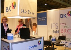 Laura van Tiel en Elsbeth Huber van Bureau voor Kwaliteitszorg