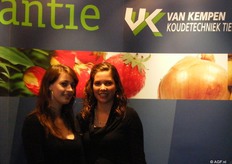 Bij van Kempen koudetechniek waren Lara Sadee en Fleur van Zante de gastvrouwen