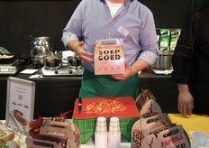 Mark Versluis van Versdirect toont het eerder dit jaar geïntroduceerde Soepgoed.