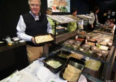 Wim Pothoven, van Bonfait biedt de basis ingrediënten om zelf een goede kant- en klaarmaaltijd, salade of dessert te bereiden.