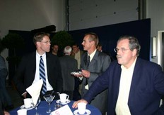 Frans van Dijck, Jack Jeurissen (beide ZON) en Peter Cartigny (Langfruit).