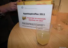 Bezoekers konden de winnende sap van de Appelsaptroffee 2011 proeven. Eind januari wordt de winnaar van 2012 bekend gemaakt.