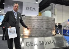 Maarten van Bodegom van GEA bij de nieuwe Maxi-Stack die veel bekijks trok.