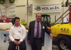 Vader en Zoon, Hendrik en Henri Hol van het Garage- en Landbouwmechanisatiebedrijf H. Hol & Zn.