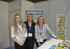 Sharon de Ridder, Claudine Beldman en Colinda van Hemert van AGF.nl /Primeur