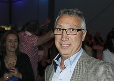 Bertus Kroon strak in pak