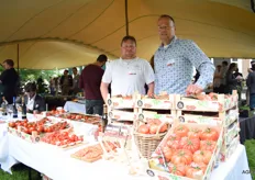 Wilco Wisse en Maurice Weijs met tomaten van Harvest House en speciale aandacht voor de Monterosa tomaat