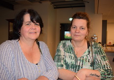 Monique en Anita van Wijdeven Groente en Fruit, een familiebedrijf gespecialiseerd in verse salades, rauwkosten, maaltijden en soepen