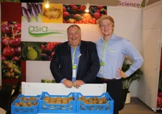 Cees en Thieu van de Watering maakten met Asia Holland hun debuut op de Asia Fruit Logistica