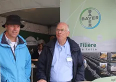 Albert Koops van Bayer CropScience in gesprek met Jeroen Nijenhuis van Agrifirm Plant.